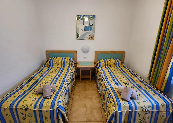 Castle Harbour 1 Bedroom Pool View C112 Apartment Los Cristianos (Tenerife)